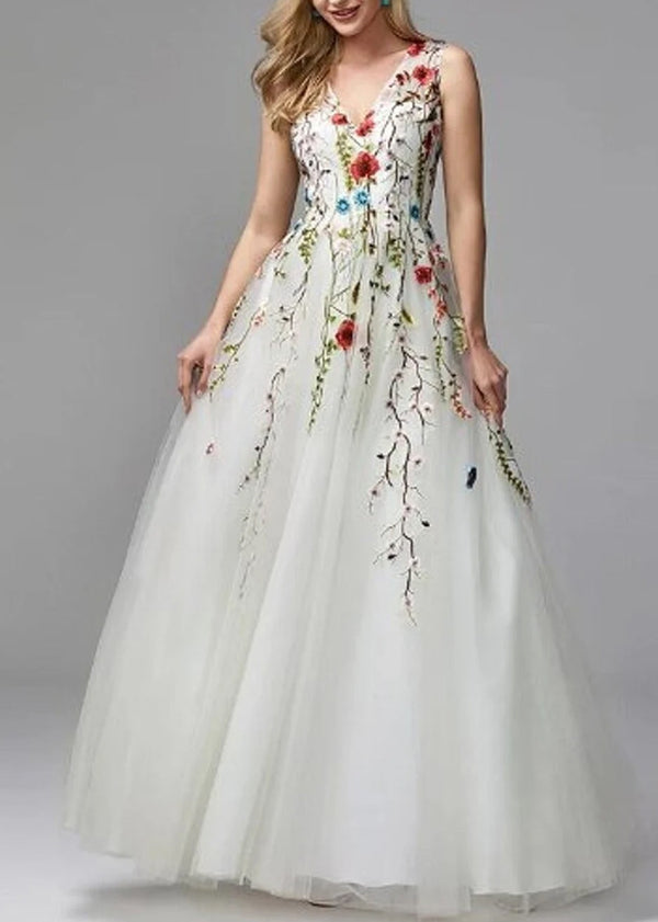 Boho Wedding Dress with Botanical Embroidery EN3041