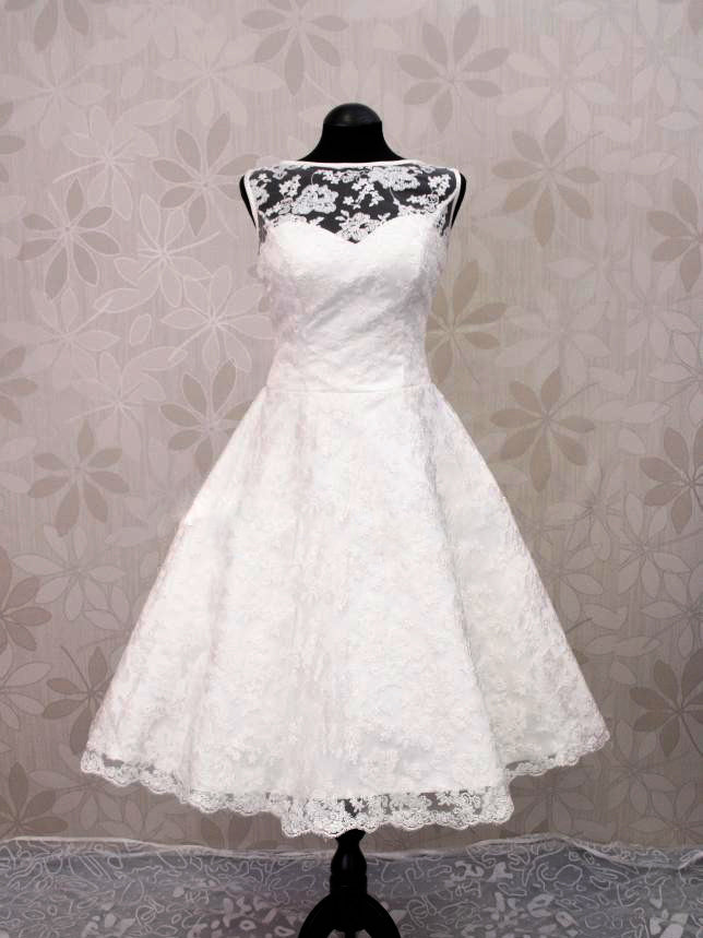 Vintage Tea length Lace Wedding Dress DV2046 Size 12 / White Vintage Tea length Lace Wedding Dress DV2046 Size 12 / White