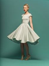 Modest Retro 50s Knee Length Formal Wedding Dress