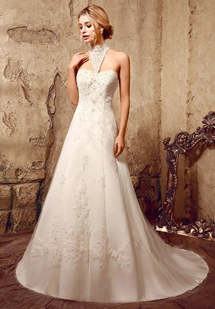 A-line Halter Style Lace Dress | HL1001 Size 10 / Ivory A-line Halter Style Lace Dress | HL1001 Size 10 / Ivory
