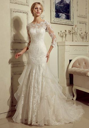 Long Sleeves Lace Fit and Flare Dress Size 18w / Ivory Long Sleeves Lace Fit and Flare Dress Size 18w / Ivory
