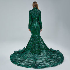 Sexy Long Green Sequins Lace Formal Evening Dress with Halter Neck EN5411