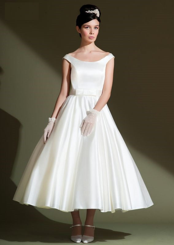 Vintage Retro Classic Tea Length Satin Dress DV2071 Size 16 / Ivory Vintage Retro Classic Tea Length Satin Dress DV2071 Size 16 / Ivory