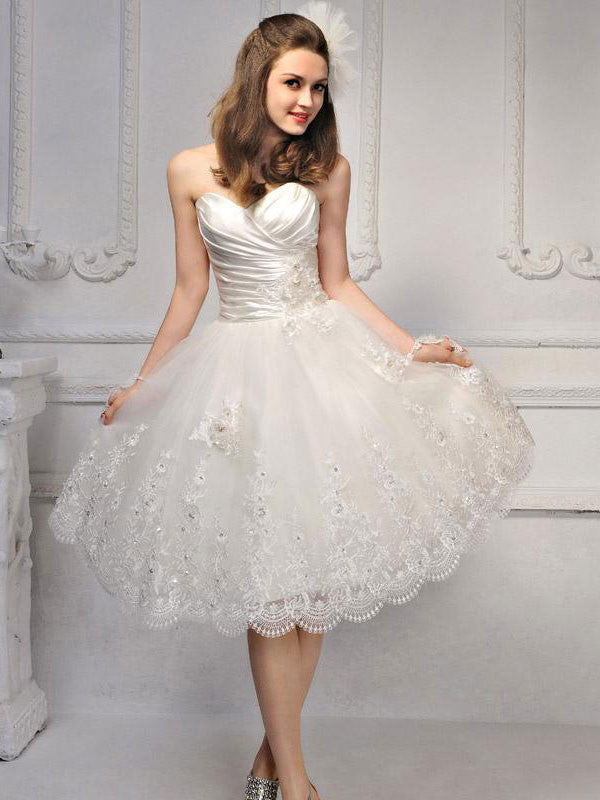 Strapless Short Lace Reception Dress DV2047 Size 24W / White Strapless Short Lace Reception Dress DV2047 Size 24W / White
