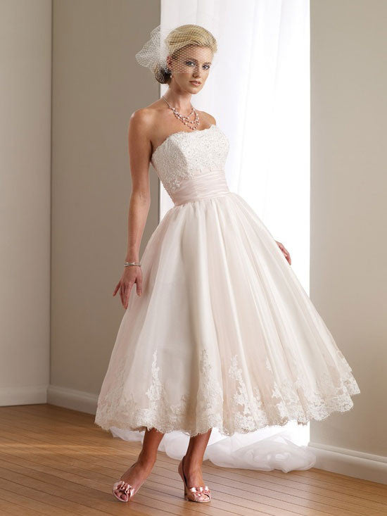 Vintage style tea length 2024 dresses