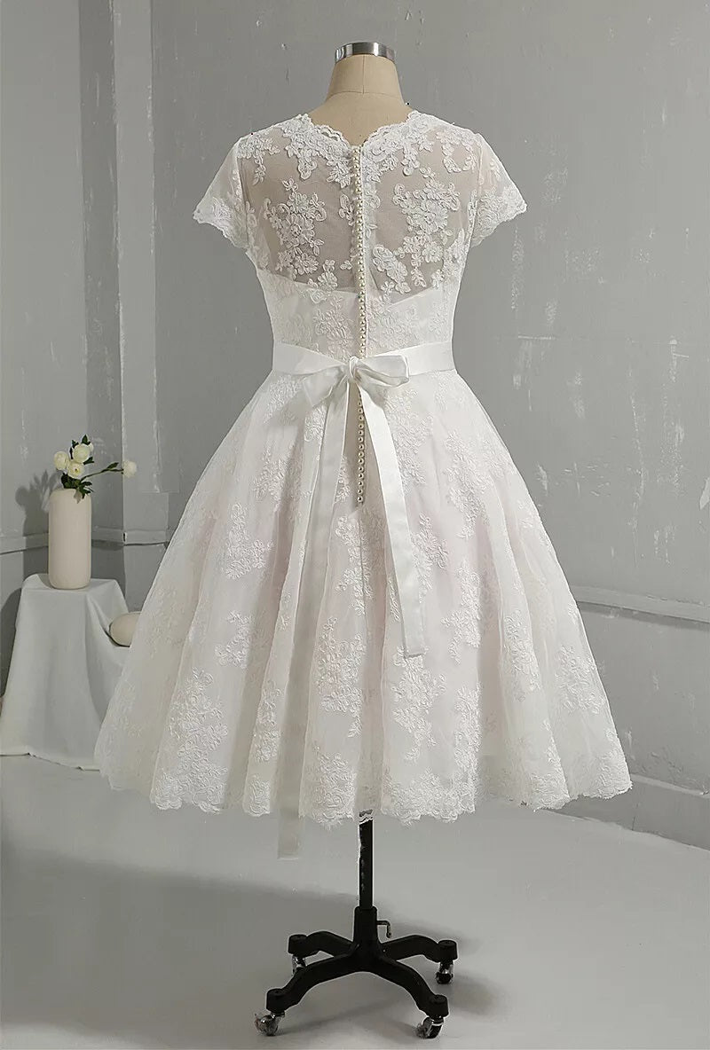 Retro 1950s Short Lace Wedding Dress with Short Sleeves | DV3034