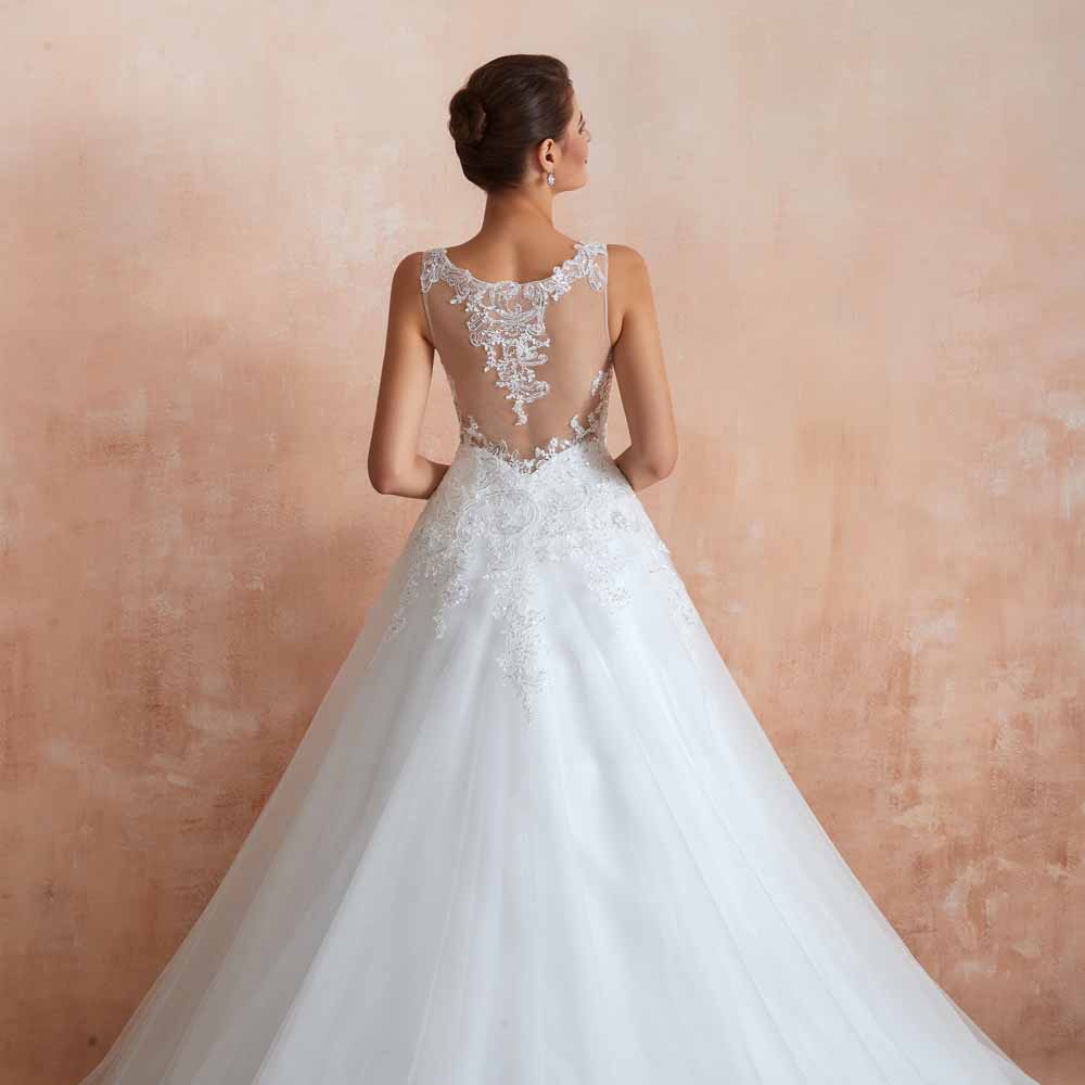 Lace Ball Gown Wedding Dress with Plunging Neck EN3416