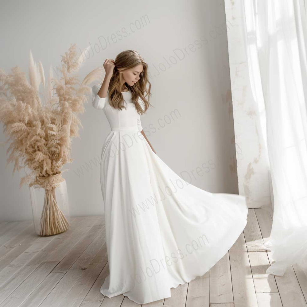 Simple Minimalist Crepe Chiffon Wedding Dress ET3001 Size 22W / Ivory Simple Minimalist Crepe Chiffon Wedding Dress ET3001 Size 22W / Ivory