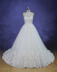 Fairytale Strapless Lace Ball Gown Wedding Dress with Sweetheart Neck RH1603