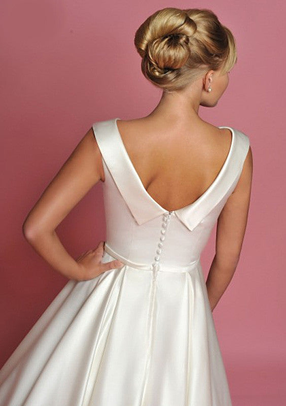 Retro 50s Ankle Length Dress with Boat Neck and V Back DV2061 Size 16 / Ivory Retro 50s Ankle Length Dress with Boat Neck and V Back DV2061 Size 16 / Ivory