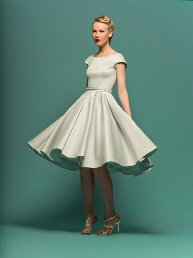 Modest Retro 50s  Knee Length Formal Wedding Dress