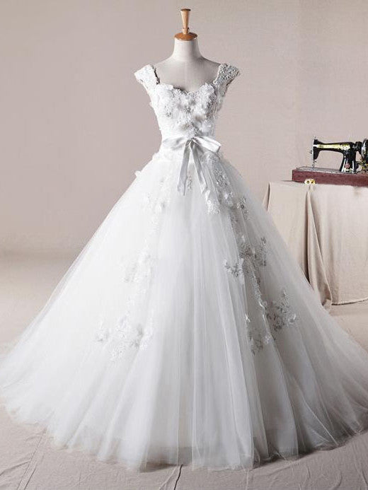 Ball Gown Wedding Dress with Cap Sleeves and 3D Lace