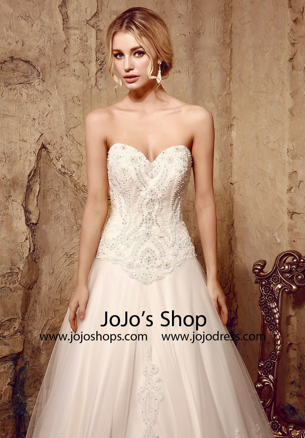 Timeless Strapless Lace Dress with Sweetheart Neckline | HL1014