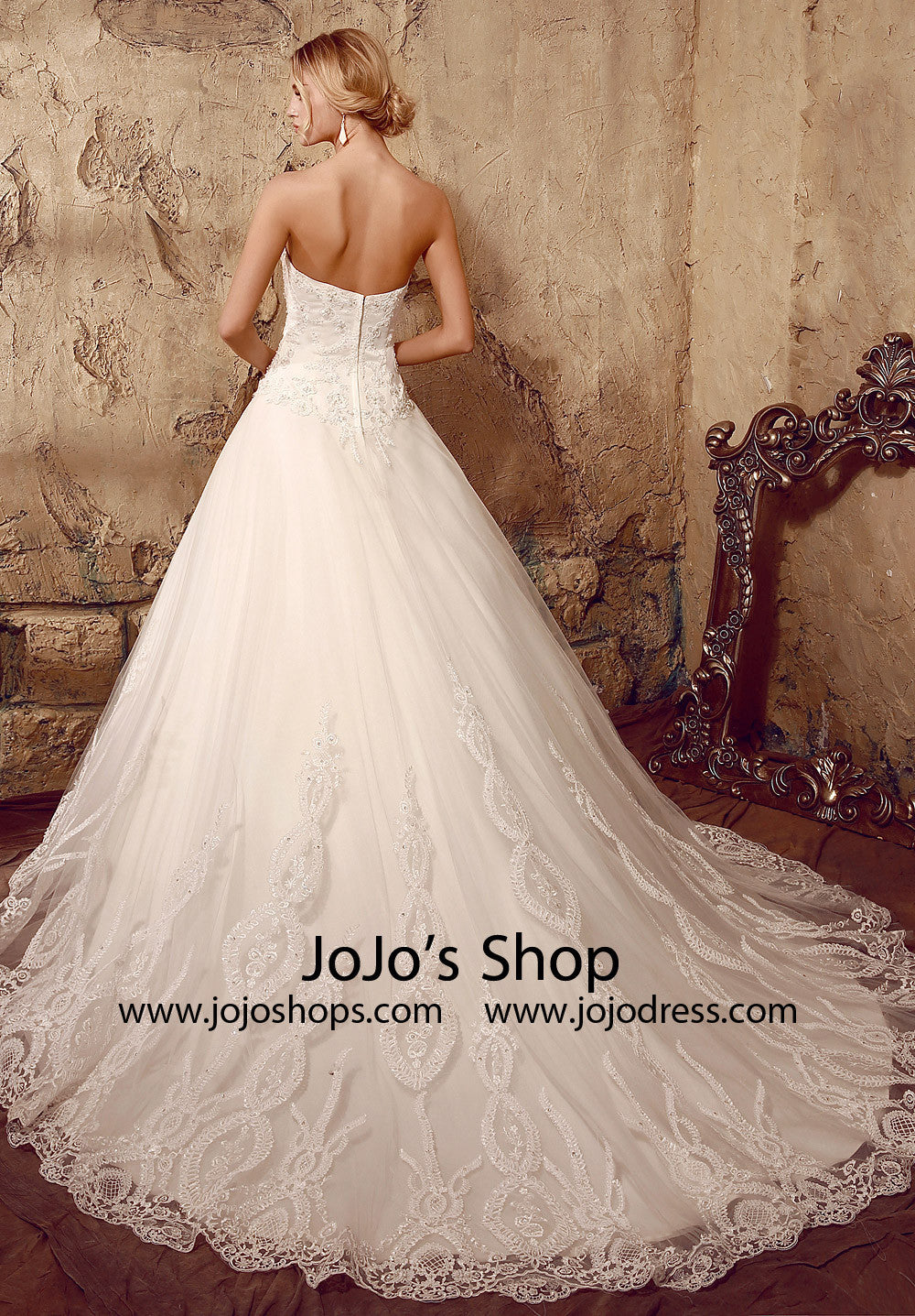 Timeless Strapless Lace Dress with Sweetheart Neckline | HL1014