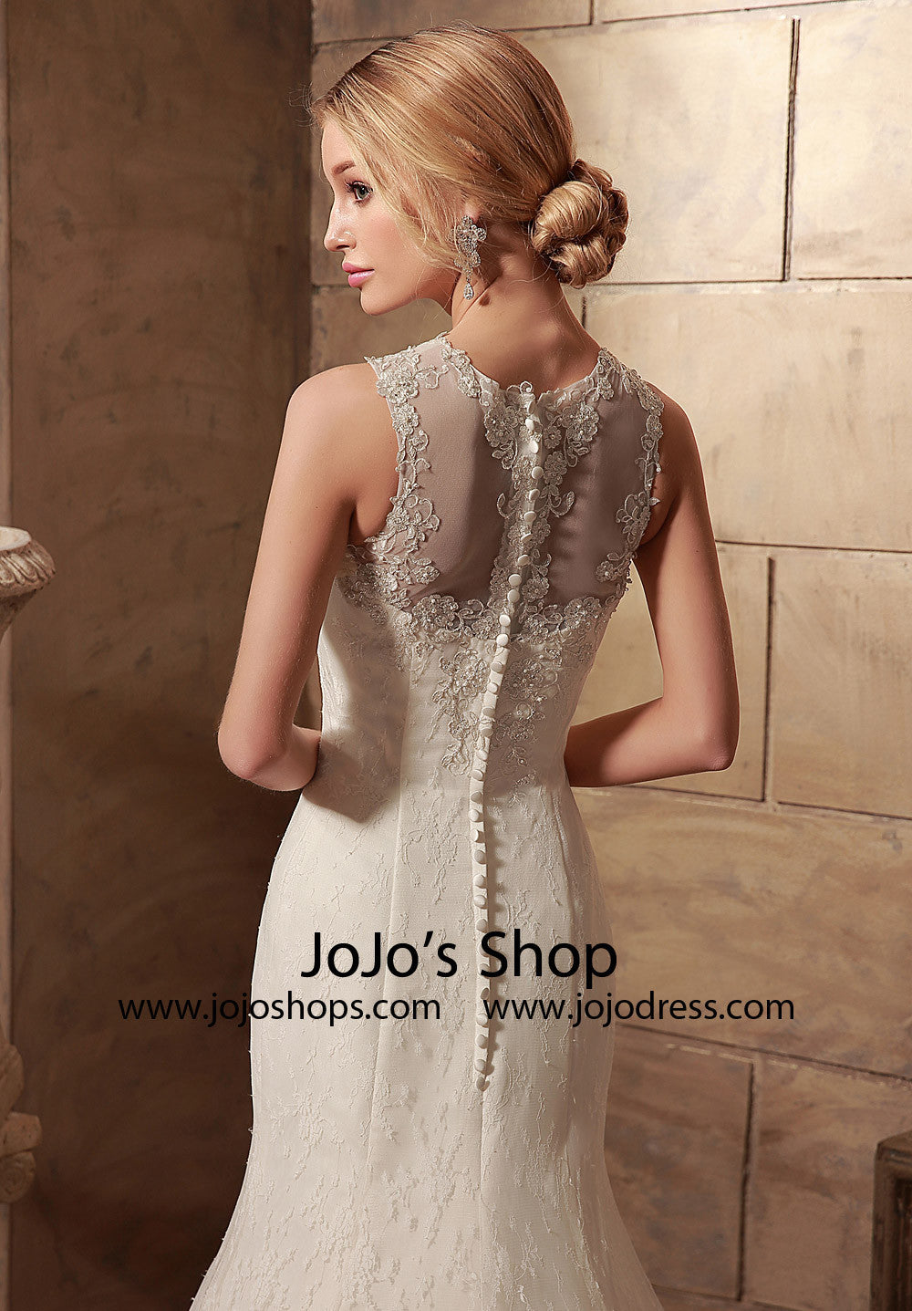 Vintage Style Lace Mermaid Dress with Illusion Neckline | HL1017