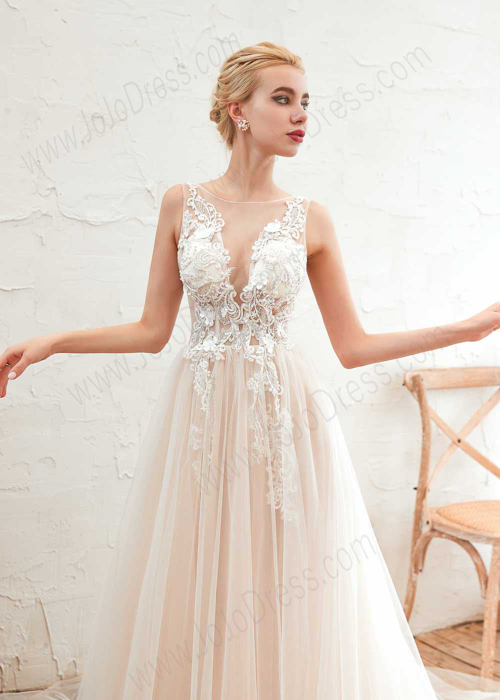 Bohemian A-line Tulle Lace Dress with Illusion Neckline
