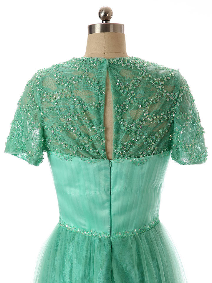 Green Modest Lace Formal Dress with Short Sleeves