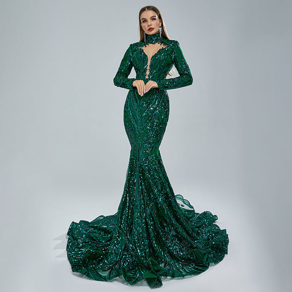 Sexy Long Green Sequins Lace Formal Evening Dress with Halter Neck EN5411
