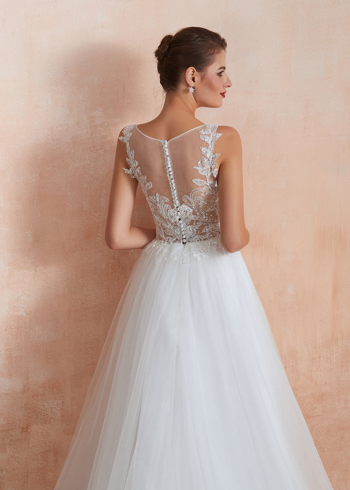 Sleeveless Lace Wedding Dress with Tulle Skirt
