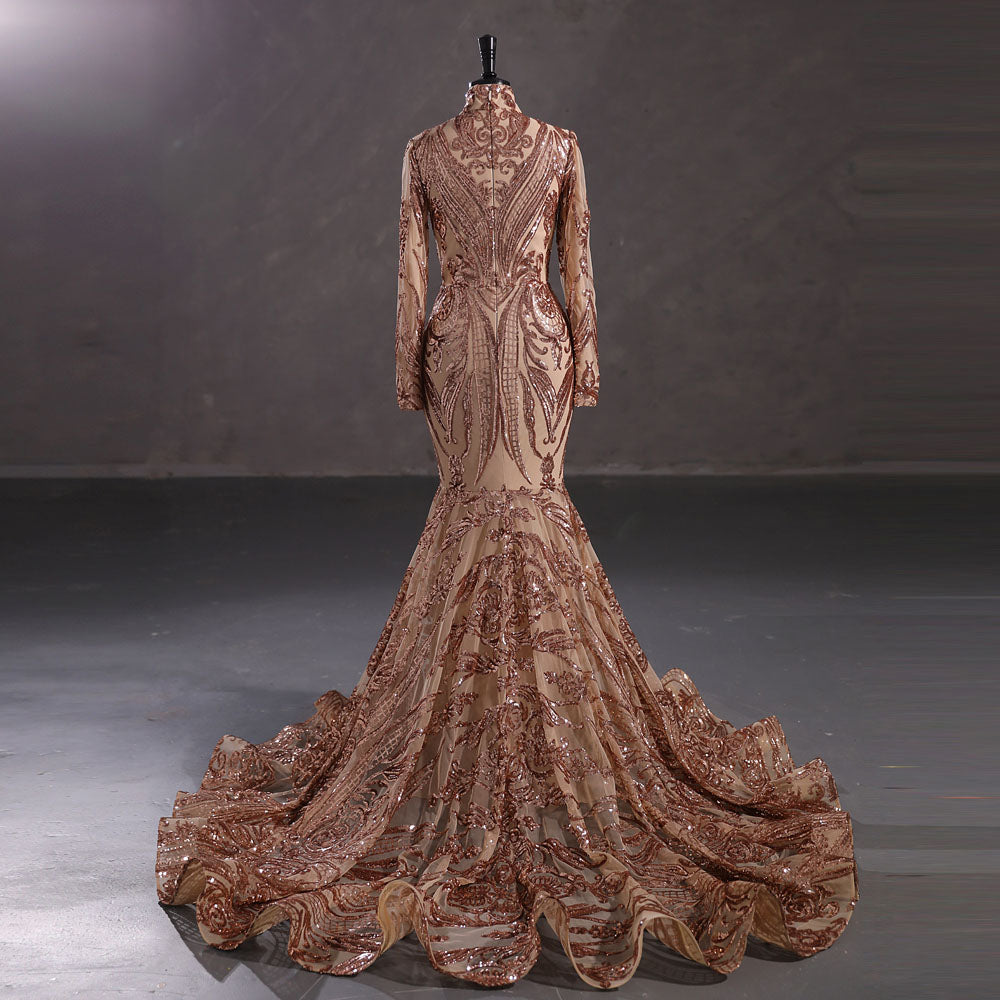 Hot Long Gold Sequins Lace Formal Evening Dress with Halter Neck EN5411