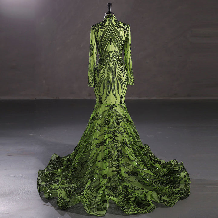 Hot Long Green Sequins Lace Formal Evening Dress with Halter Neck EN5411