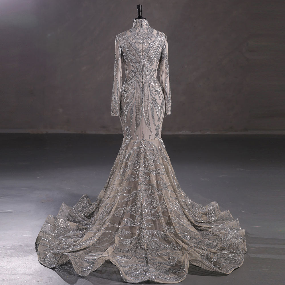 Hot Long Silver Sequins Lace Formal Evening Dress with Halter Neck EN5411