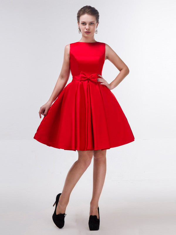 Modest Red Knee Length Formal Dress with Bow Size 26W / Other